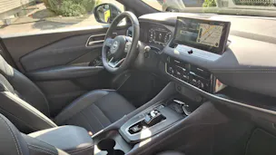 NISSAN Qashqai 1.5 VC-T Tekna