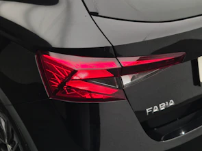 Fahrzeugbild SKODA Fabia 1.0 TSI Ambition DSG