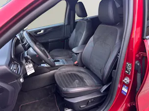 FORD Kuga 2.5 Hybrid ST-Line X 4x4