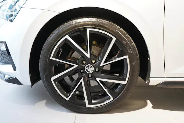SKODA Scala 1.0 TSI 110 Monte Carlo DSG