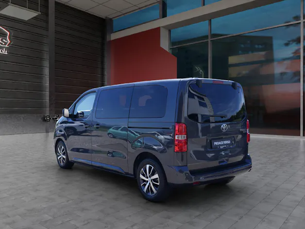 Toyota PROACE Verso L1 2.0 D Trend