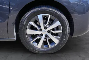 Toyota PROACE Verso L1 2.0 D Trend