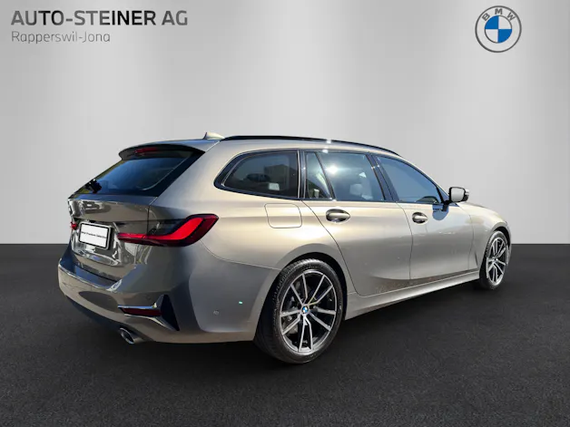 BMW 330i Touring xDrive