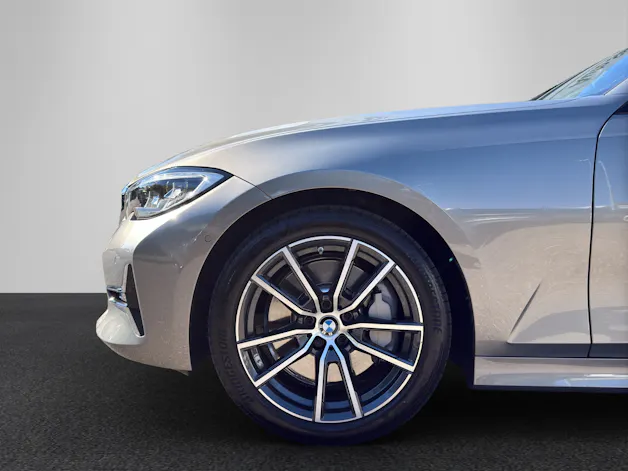 BMW 330i Touring xDrive