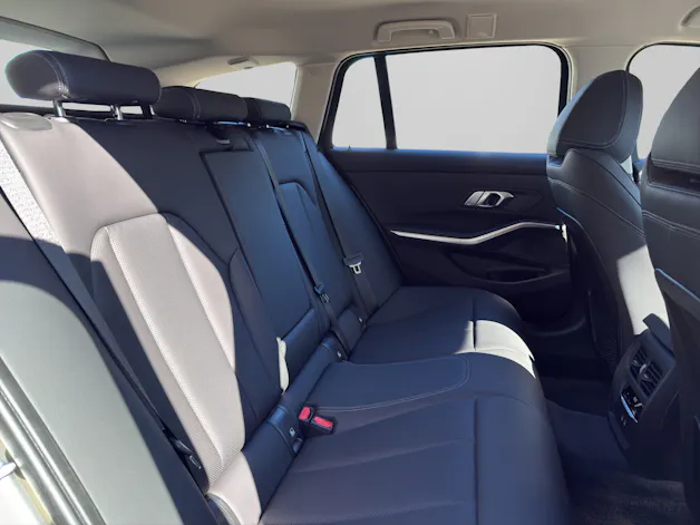 BMW 330i Touring xDrive