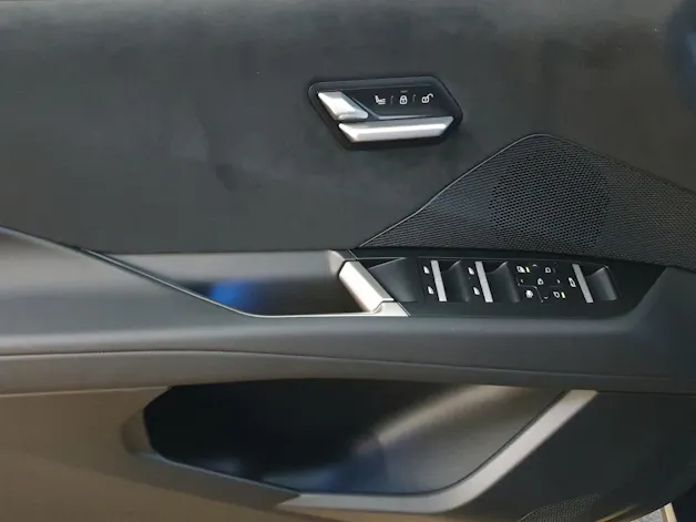 BMW iX3 40