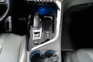 PEUGEOT 3008 1.6 Plug-in Hybrid4 GT