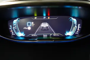 PEUGEOT 3008 1.6 Plug-in Hybrid4 GT