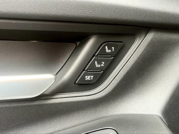 Subaru Solterra eV Luxury AWD mit Anhängerkupplung , 10 Jahre Garantie