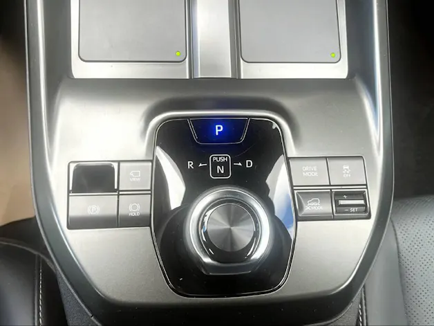 Subaru Solterra eV Luxury AWD mit Anhängerkupplung , 10 Jahre Garantie