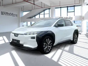 Subaru Solterra eV Luxury AWD mit Anhängerkupplung , 10 Jahre Garantie