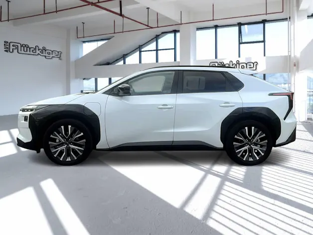 Subaru Solterra eV Luxury AWD mit Anhängerkupplung , 10 Jahre Garantie