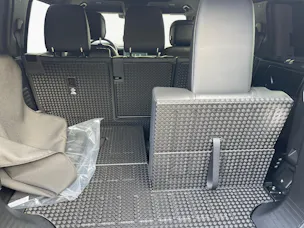 Land Rover Defender 110 3.0 D I6 350 X-Dynamic HSE