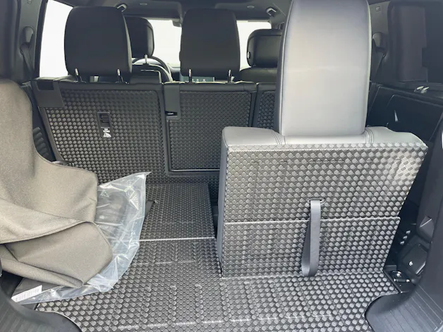 Land Rover Defender 110 3.0 D I6 350 X-Dynamic HSE