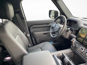 Fahrzeugbild LAND ROVER Defender 110 3.0 D I6 350 X-Dynamic HSE