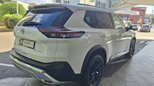 NISSAN X-Trail 1.5 VC-T Tekna+ e-4orce