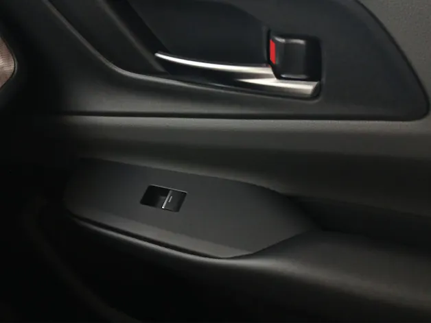 Toyota Prius 2.0 Plug-In-Hybrid Premium