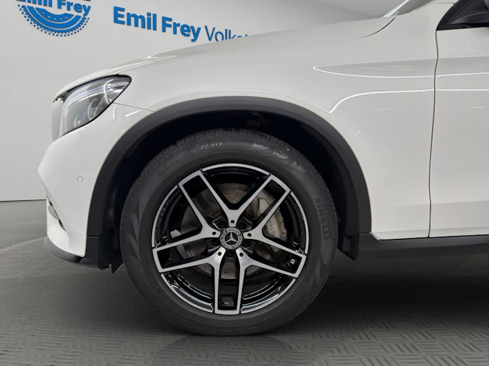 Fahrzeugbild MERCEDES-BENZ GLC 300
