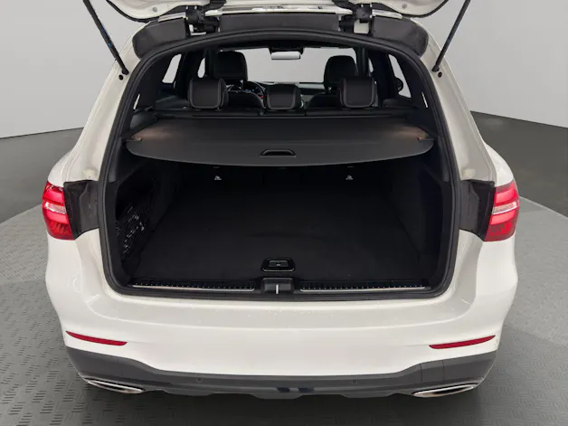 MERCEDES-BENZ GLC-Klasse GLC 300 AMG Line 4m