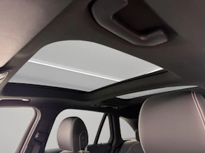 https://vehicle.imgix.net/4505408/c7276eac-d498-41ad-a883-0f54c996782b.jpg