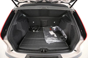 Fahrzeugbild VOLVO XC40 P8 Twin Ultimate AWD