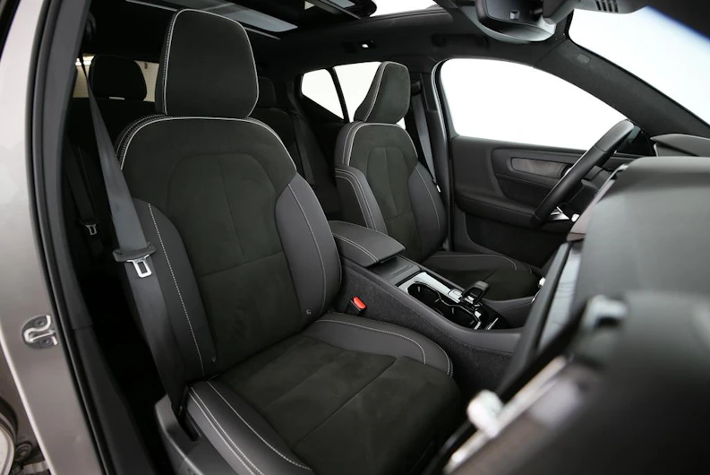 Fahrzeugbild VOLVO XC40
