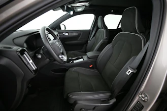 https://vehicle.imgix.net/4505415/f6a446cc-9b39-4eab-8ec1-76274a925197.jpg