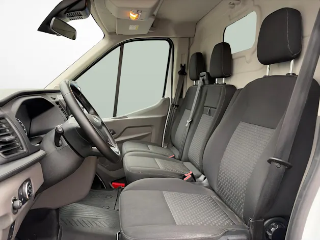 FORD E-Transit Van 350 L2H2 68kWh Trend