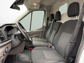 image du véhicule FORD E-Transit Van 350 L2H2 68kWh Trend