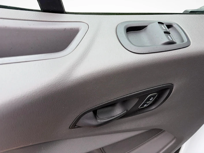 image du véhicule FORD E-TRANSIT