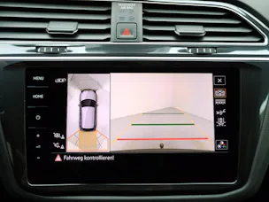 VW Tiguan 2.0 TSI DSG R-Performance (Akrapovic)