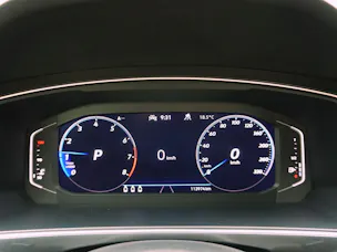 VW Tiguan 2.0 TSI DSG R-Performance (Akrapovic)