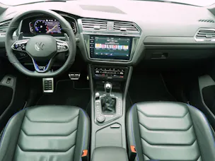 VW Tiguan 2.0 TSI DSG R-Performance (Akrapovic)