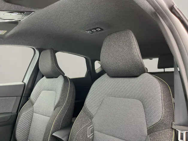 RENAULT Captur 1.3 TCe 140 techno EDC