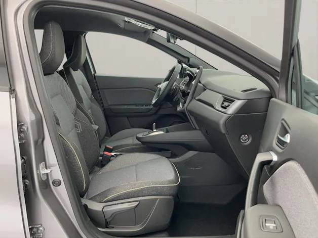 RENAULT Captur 1.3 TCe 140 techno EDC