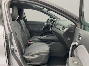 RENAULT Captur 1.3 TCe 140 techno EDC