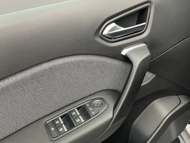 RENAULT Captur 1.3 TCe 140 techno EDC