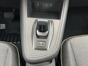 RENAULT Captur 1.3 TCe 140 techno EDC