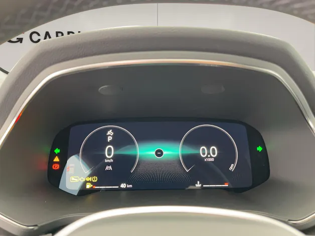 RENAULT Captur 1.3 TCe 140 techno EDC