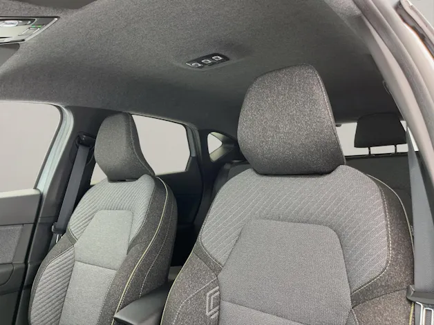 RENAULT Captur 1.3 TCe 140 techno EDC