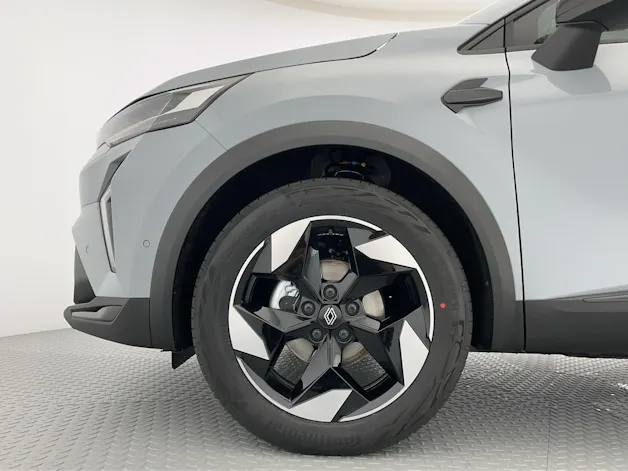 RENAULT Captur 1.3 TCe 140 techno EDC