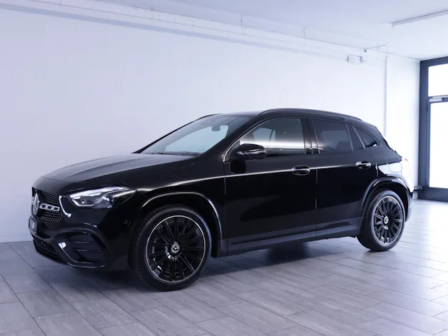 MERCEDES-BENZ GLA-Klasse GLA 200 Night Star AMG Line
