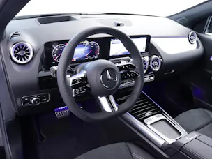 MERCEDES-BENZ GLA-Klasse GLA 200 Night Star AMG Line