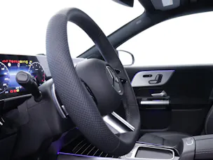 MERCEDES-BENZ GLA-Klasse GLA 200 Night Star AMG Line