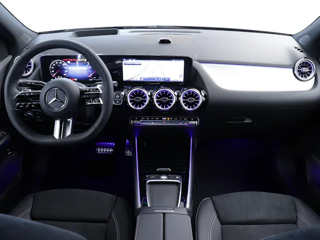 MERCEDES-BENZ GLA-Klasse GLA 200 Night Star AMG Line