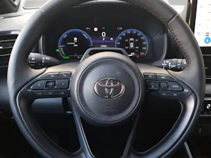 Toyota Yaris 1.5 VVT-i HSD Premium