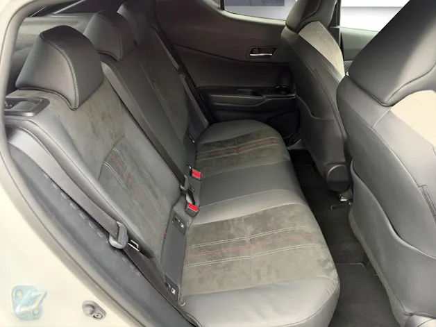 Toyota C-HR 2.0 VVTi HSD GR Sport