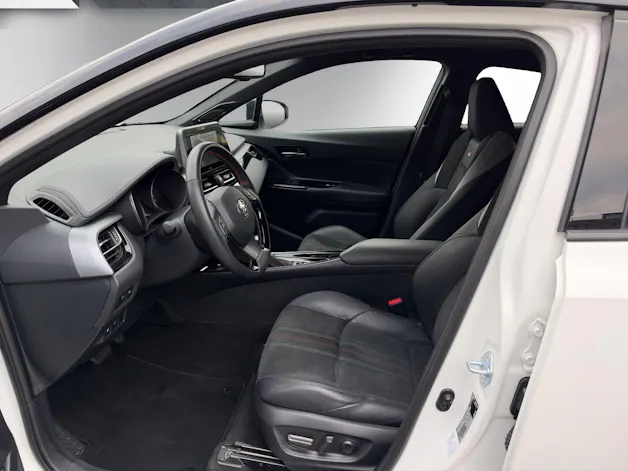 Toyota C-HR 2.0 VVTi HSD GR Sport