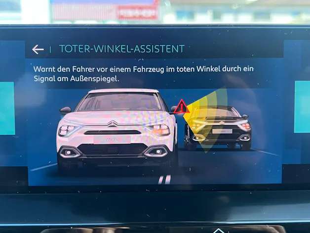 CITROEN Citroën e-C4 Shine
