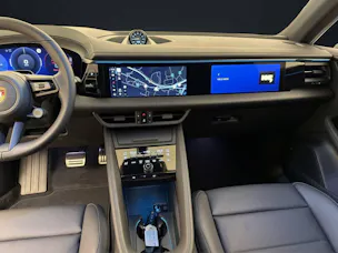 PORSCHE Macan 4S